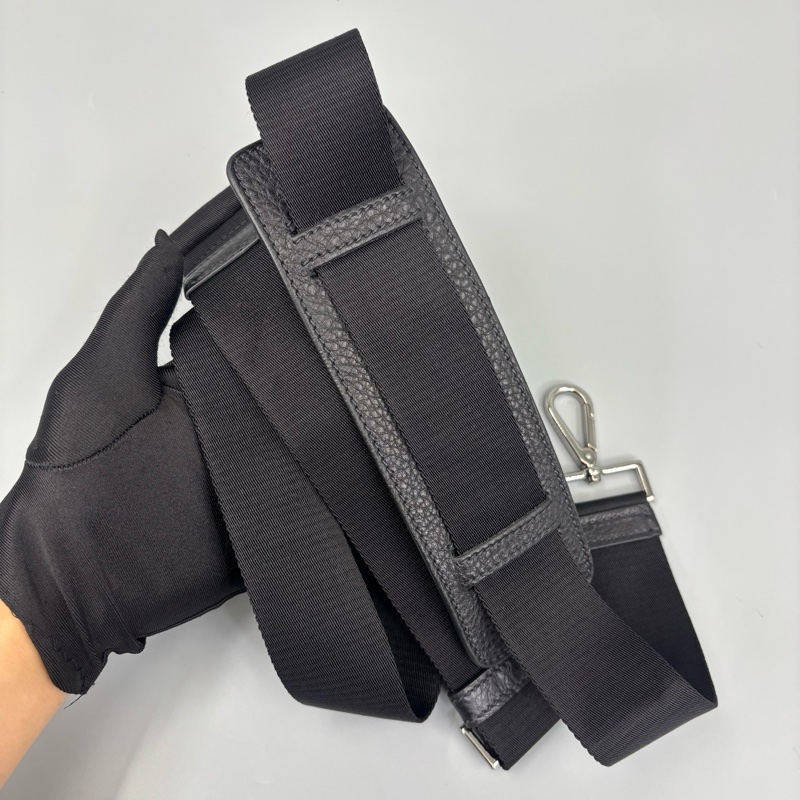 Prada 普拉達 荔枝紋牛皮公文包 尺寸36*27-7
