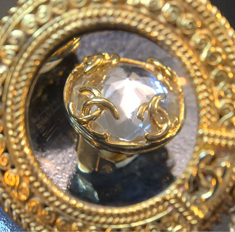 Chanel Vintage CC Round Clip-on Earrings With Crystals 中古香奈兒CC圓金大水晶耳夾-5