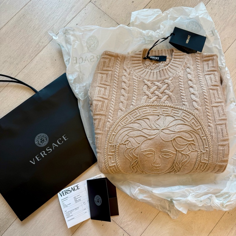 Versace 👍🏻 100%Real正貨，100%New,羊毛冷衫-1