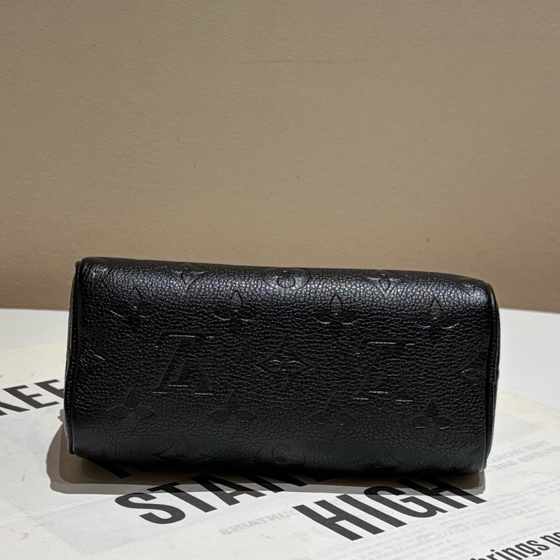 路易威登Louis Vuitton Speedy nano 黑色全皮壓紋芯片款-6