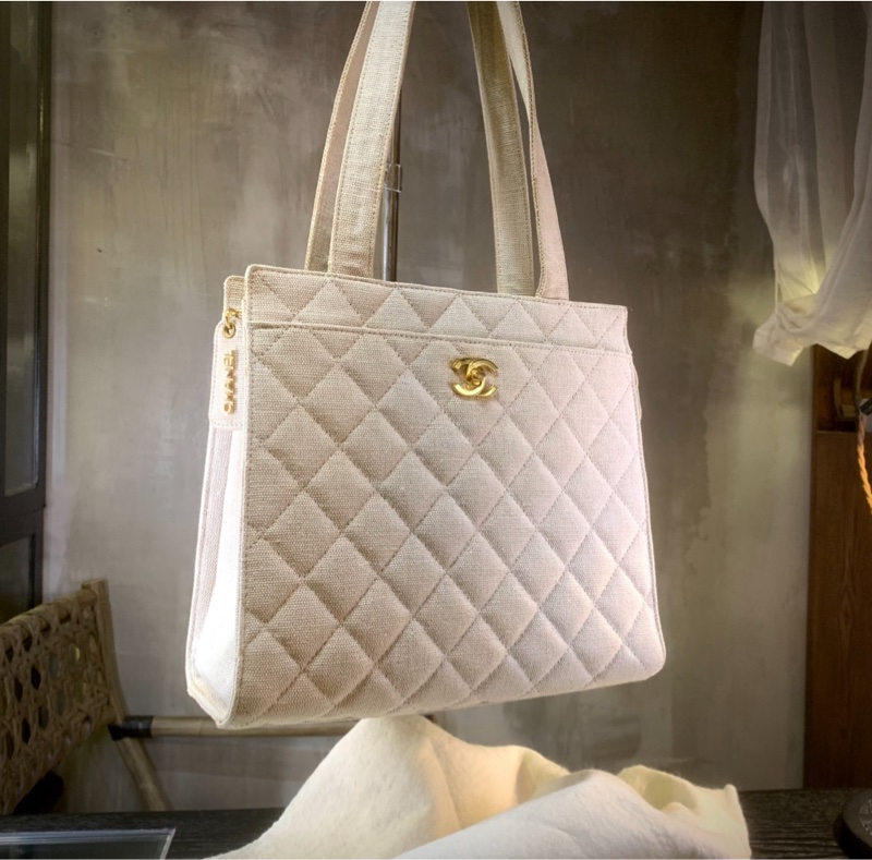 香奈兒中古麻質菱格紋單肩包 Chanel Vintage Linen Diamond Quilted  Tote Bag With CC Logo In Beige-0