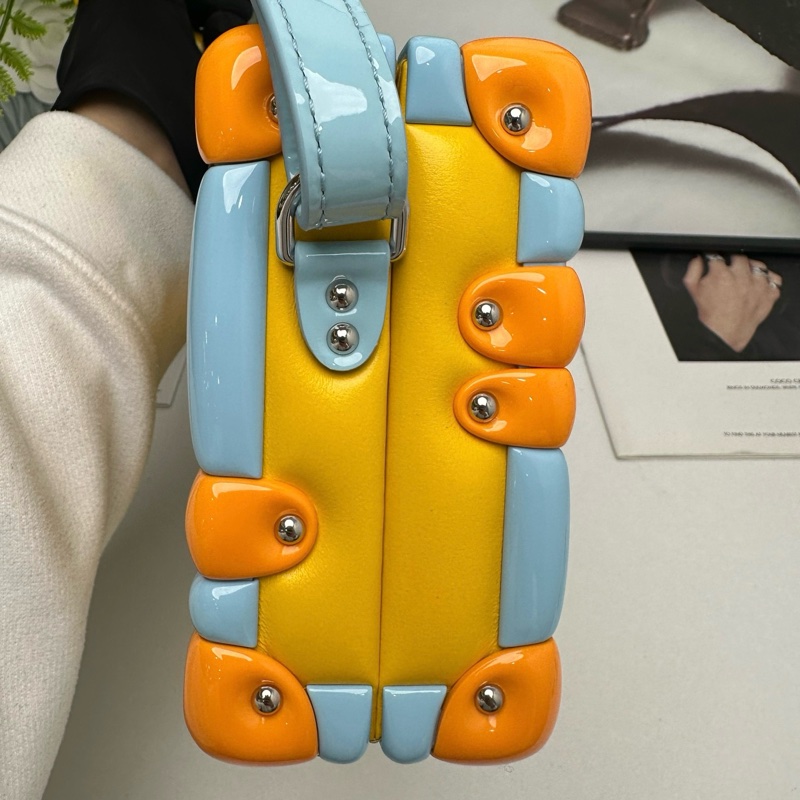 💛閒置新 路易威登/Louis Vuitton LV Petite Malle 充氣硬盒子 黃藍配色 早秋走秀款 芯片款 成色如圖💛正品保障-3