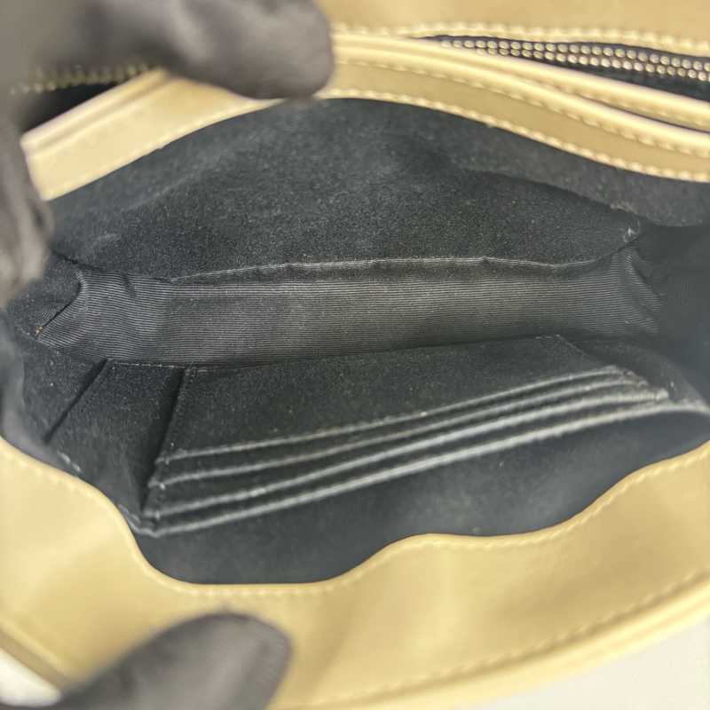 YSL 聖羅蘭 白銀方胖子Loulou斜挎包 尺寸19*13-8