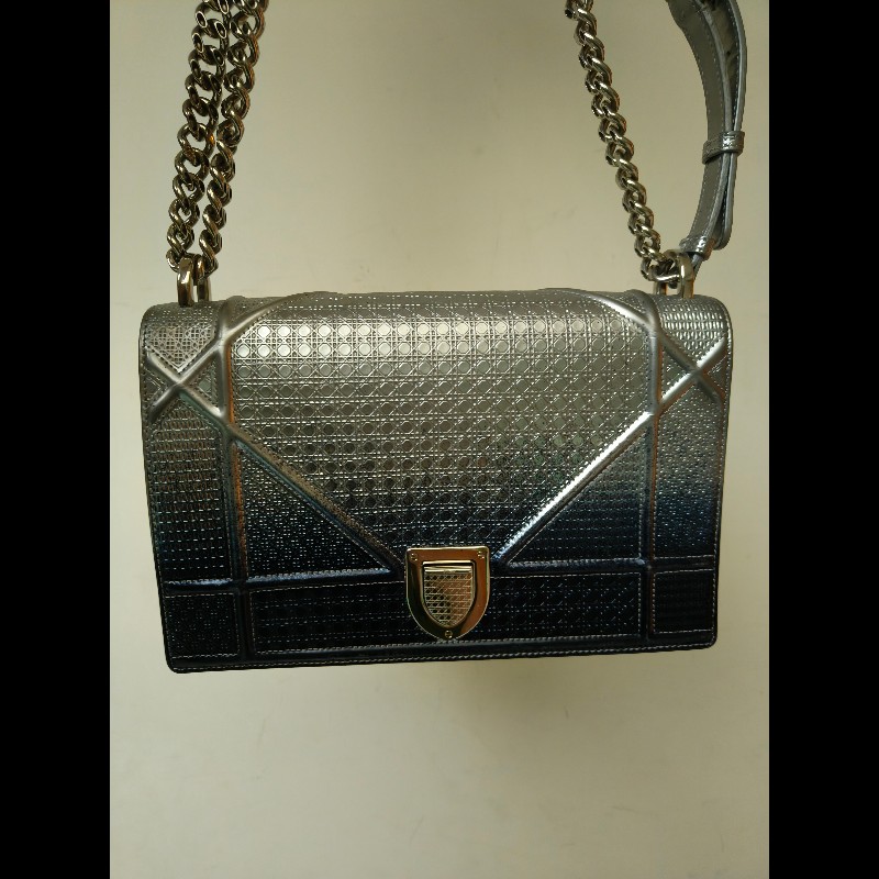 ❤️感恩月❤️折扣最後倒數至5/31‼️㊣✨Christian Dior✨迪奧 CD 漸層色 銀漆 掀蓋 盾牌包 鏈條包 肩背包 斜背包/二手包/保證正品🌳二手樹屋🌳-1