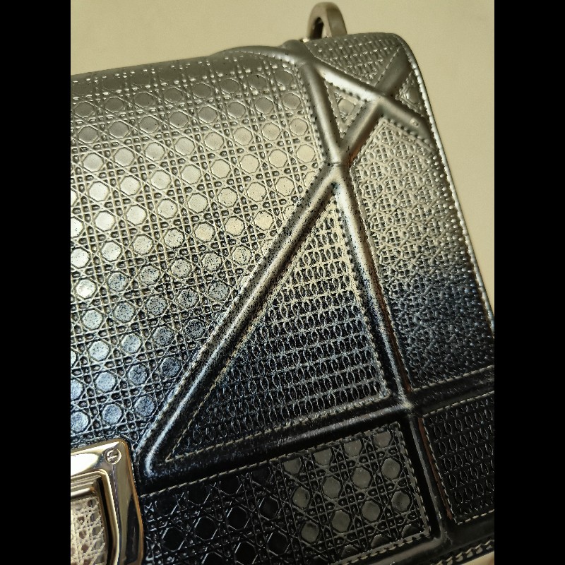 ❤️感恩月❤️折扣最後倒數至5/31‼️㊣✨Christian Dior✨迪奧 CD 漸層色 銀漆 掀蓋 盾牌包 鏈條包 肩背包 斜背包/二手包/保證正品🌳二手樹屋🌳-17