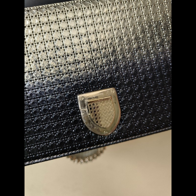 ❤️感恩月❤️折扣最後倒數至5/31‼️㊣✨Christian Dior✨迪奧 CD 漸層色 銀漆 掀蓋 盾牌包 鏈條包 肩背包 斜背包/二手包/保證正品🌳二手樹屋🌳-36