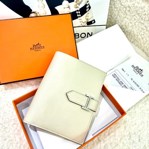 99新 爱马仕/Hermes Bearn短钱包 奶昔白 Carie ep皮 w刻