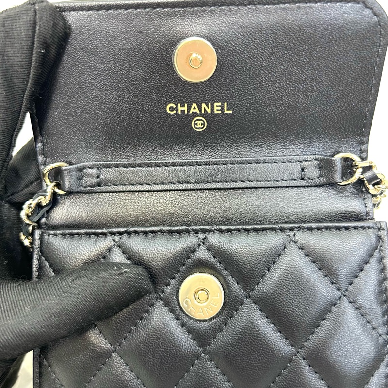 芯片大全配香奈兒CHANEL黑色羊皮金釦23P琺瑯釦小鏈包AP3253-14