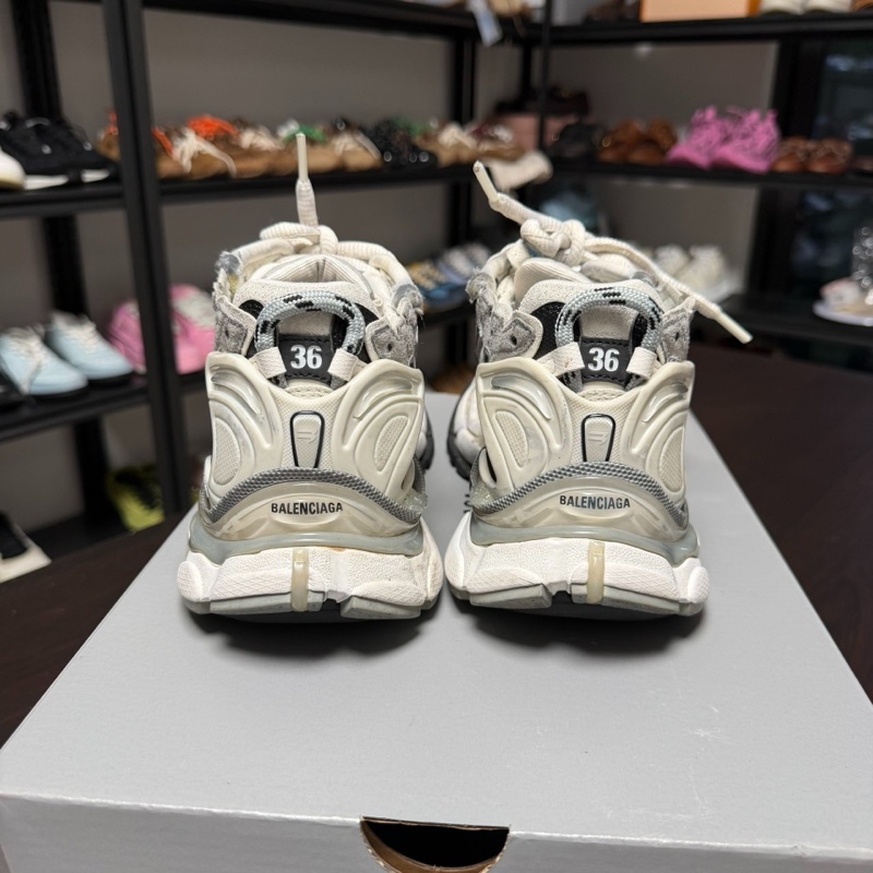 Balenciaga巴黎世家runner黑白做舊運動鞋 36碼-2