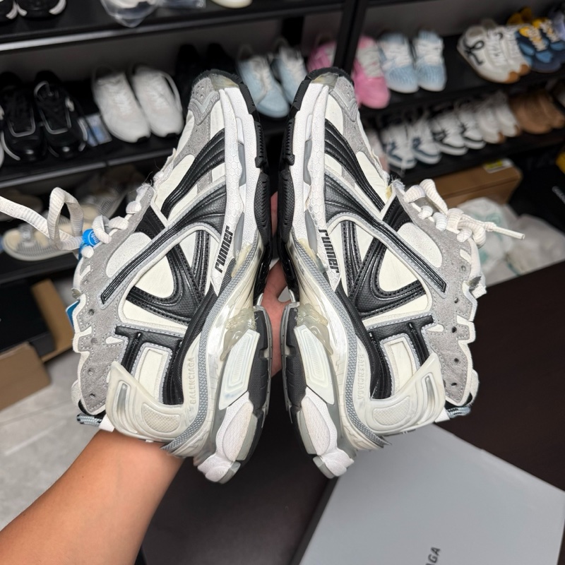 Balenciaga巴黎世家runner黑白做舊運動鞋 36碼-3
