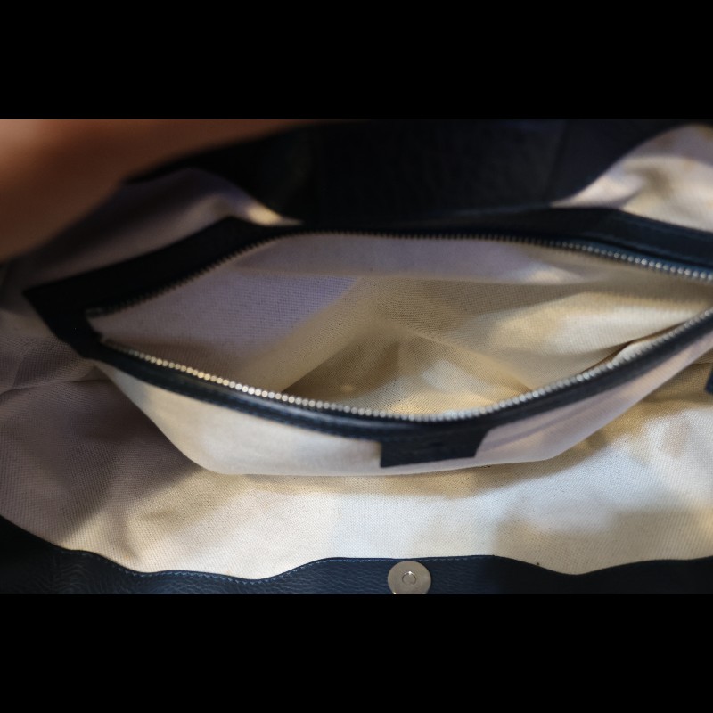 GUCCI  墨綠 GUCCISSIMA皮革GG logo壓紋竹節手提包　（guccissima 246879）-3