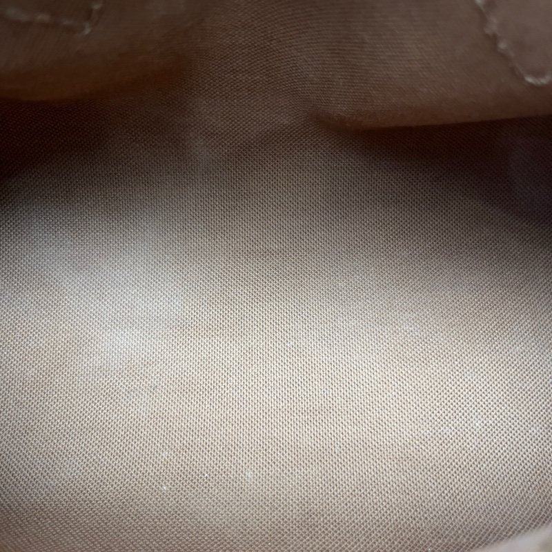 LV 老花拼皮nano枕头包-8