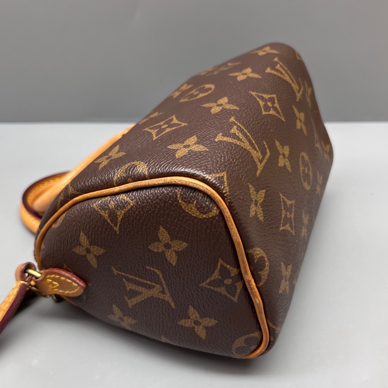 LV 路易威登老花speedy nano枕頭包-3