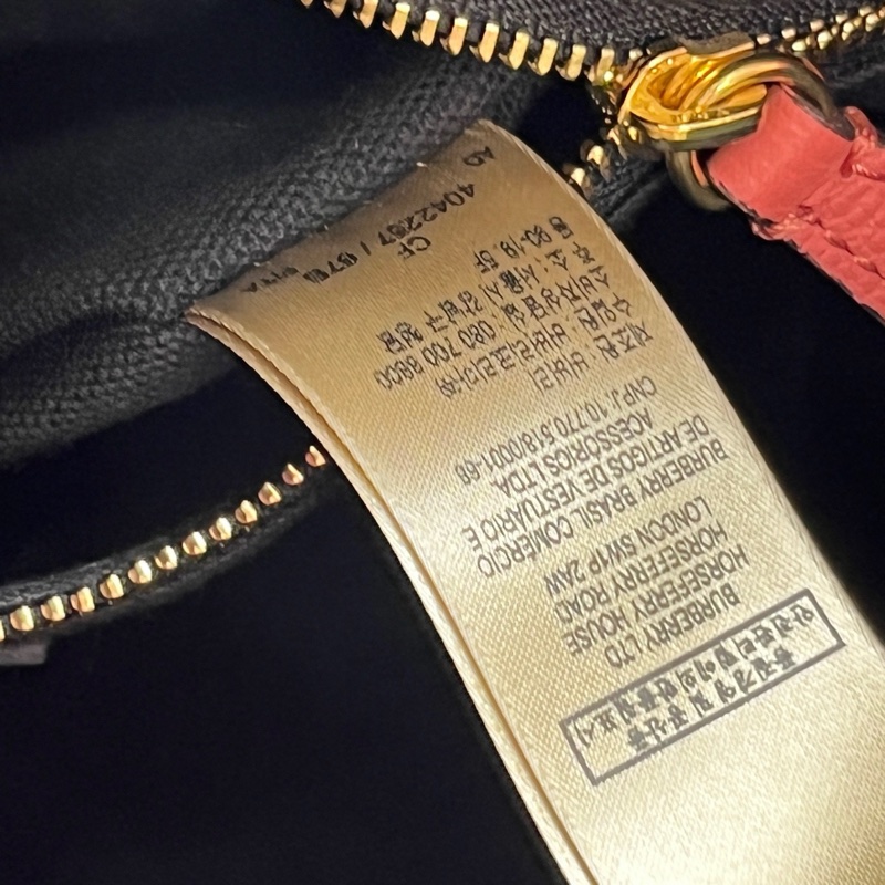 Burberry 拼色班納通勤包-7