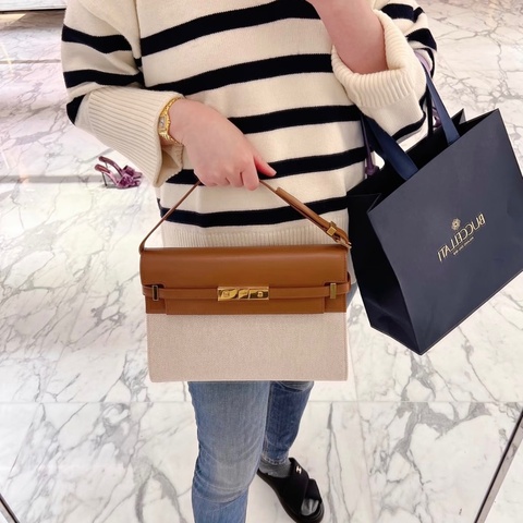 【Kelly平替🤭6折買YSL✨大全套有盒‼️】Saint Laurent經典郵差包 棕色拼帆布