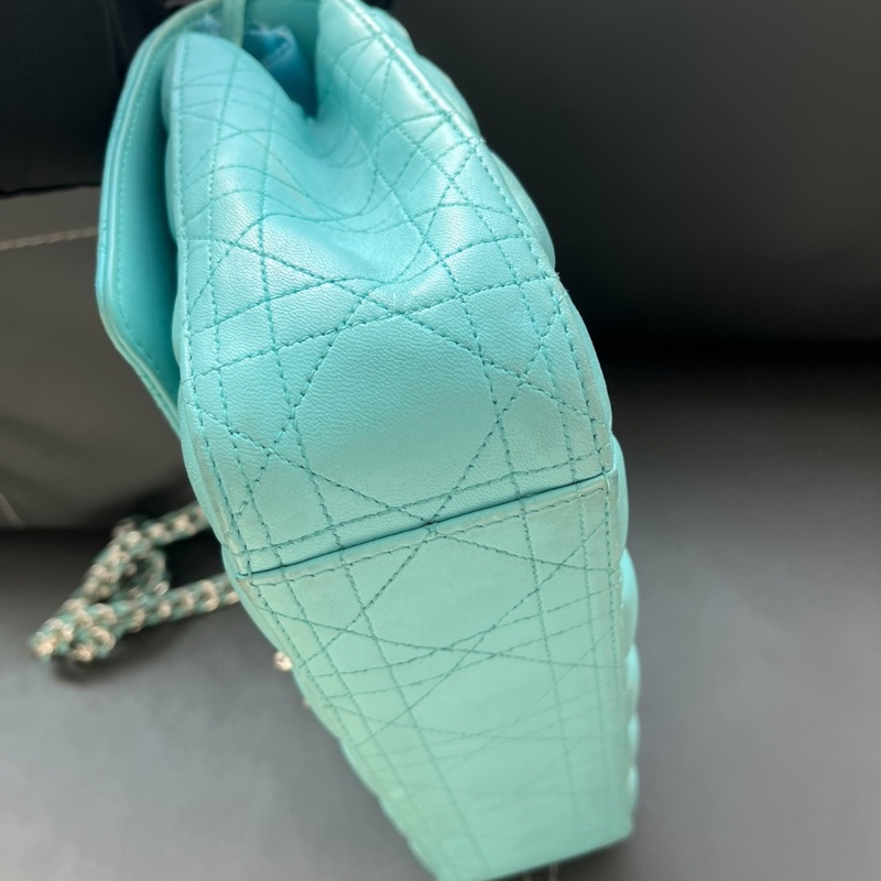 【清爽冰藍💠夏日之選✨價錢超優惠‼️】Dior miss dior 藤格鏈條包 蒂芙尼藍 Tiffany blue-9