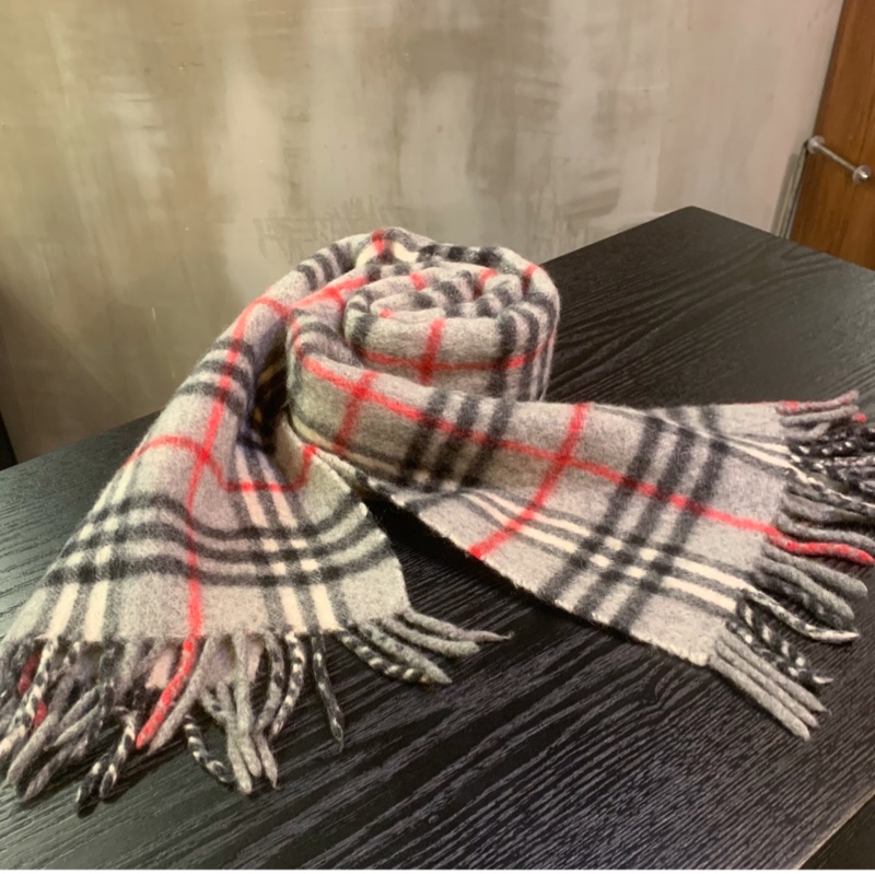 Burberrys 100% Pure Cashmere Scarf In Gray 灰色純羊絨格仔圍巾-0