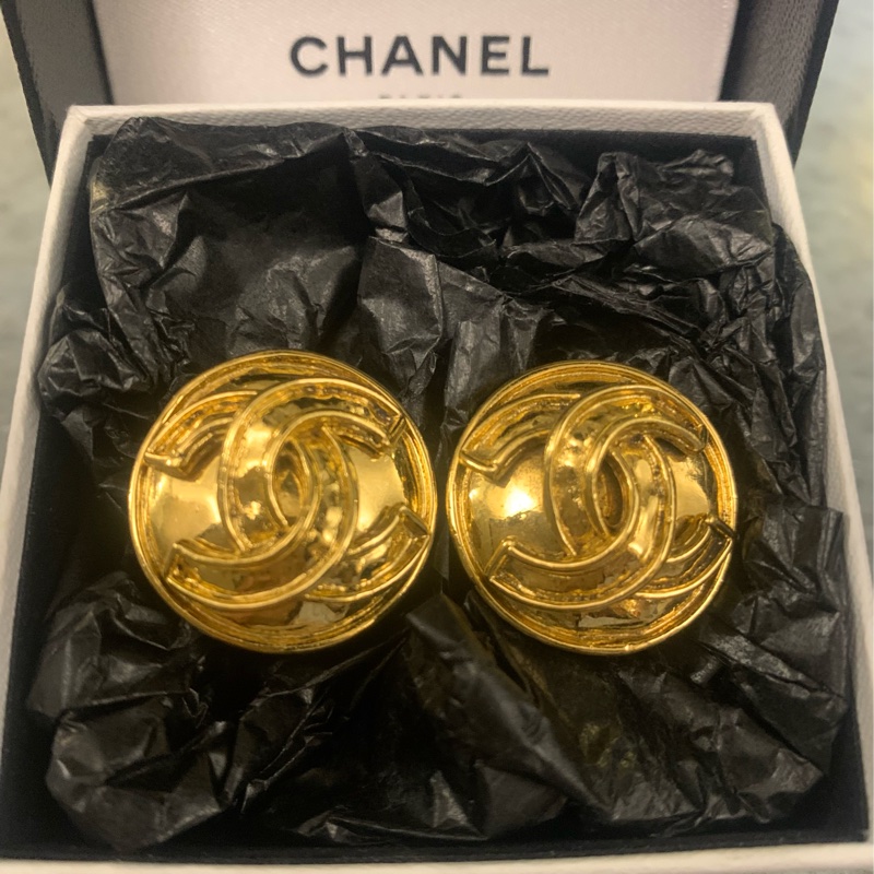 CHANEL Vintage Clip Earrings With CC Logo In 1994S  香奈兒經典中古標誌耳夾-0