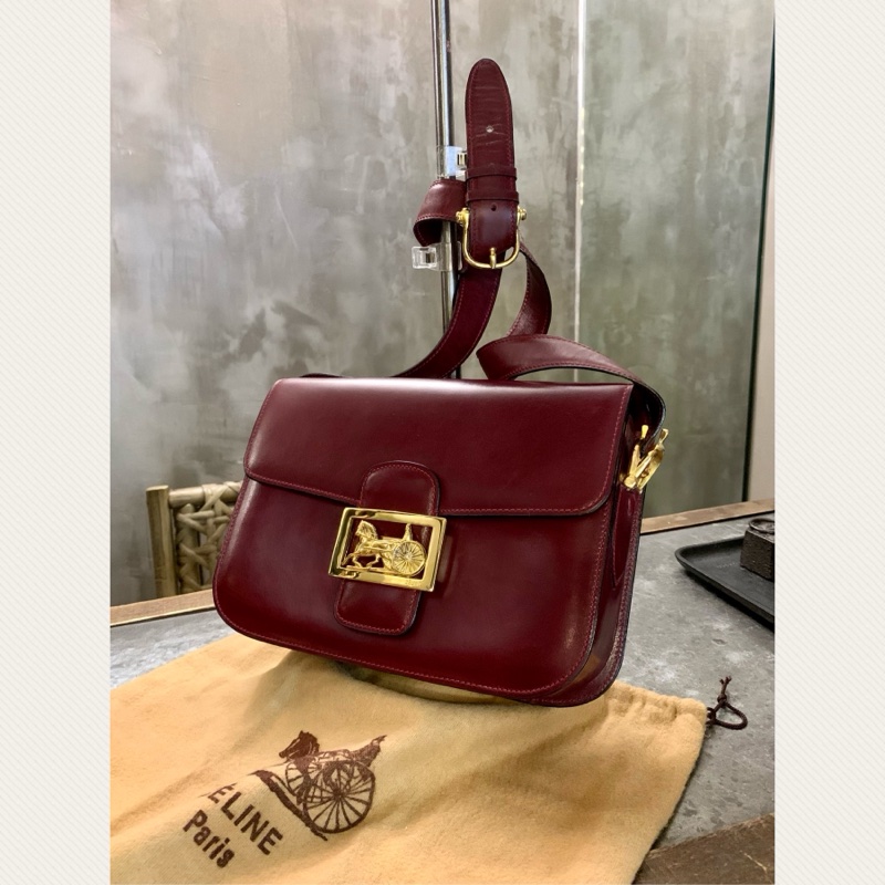 CELINE Vintage Horse Carriage Buckle In Gold Shoulder Bag In Bordeaux Red 女裝中古馬車金扣酒紅色肩揹袋-0