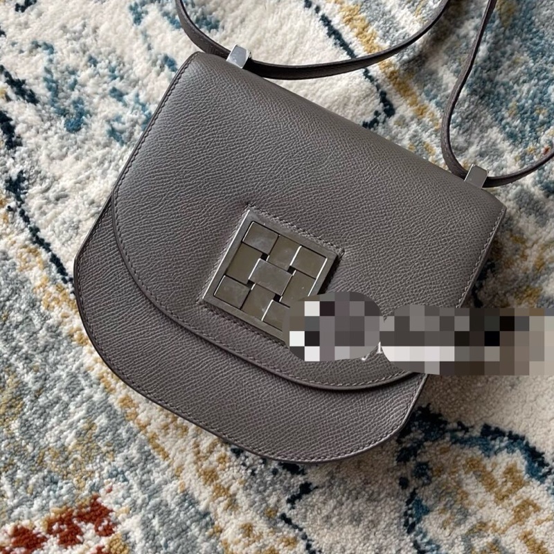Hermes爱马仕mosaique馬賽克 小號錫器灰 銀扣e皮  D刻 size：17*16*6-1