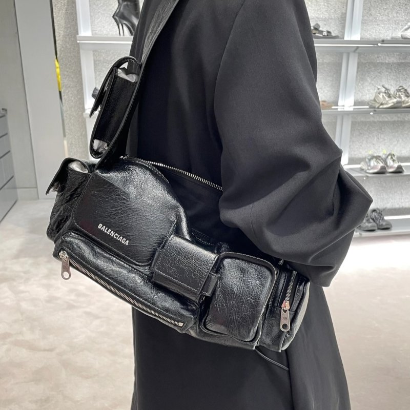 BALENCIAGA Superbusy黑銀油蠟皮肩背腋下包 30*12*13 98新配件盒子 塵袋-0