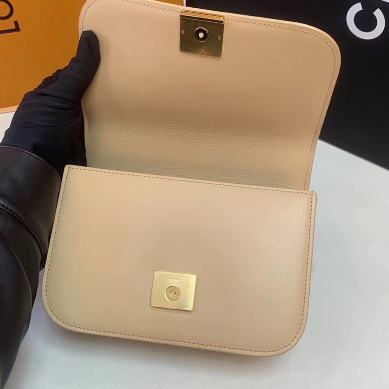 loewe羅意威 goya豆腐包 細膩光面box皮-9