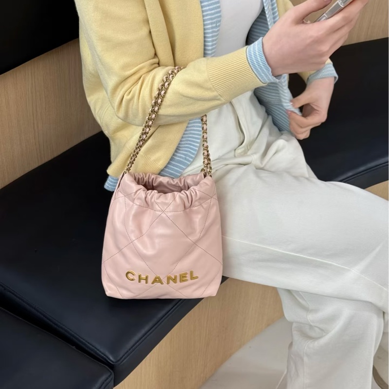 CHANEL香奈兒粉金22bagmini垃圾袋單肩斜挎包-32
