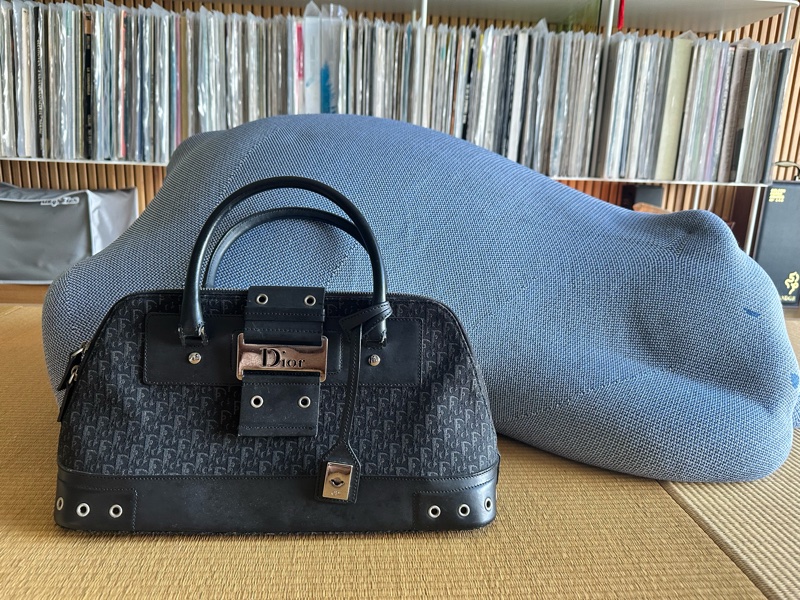 標題: 【中古熱銷爆款】Dior Flight 黑色 Oblique 緹花金屬孔眼保齡球包 / 復古 Y2K-0
