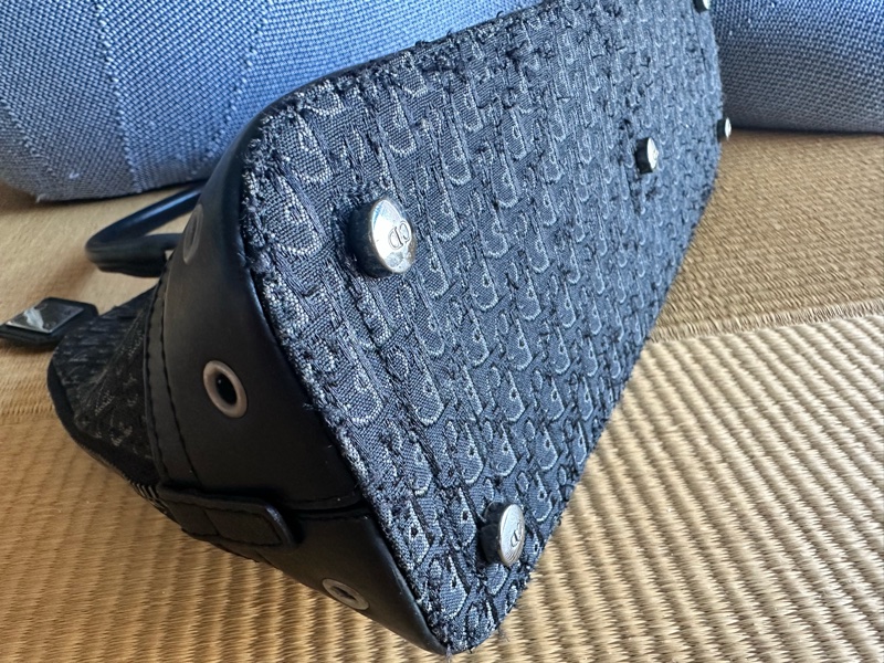 標題: 【中古熱銷爆款】Dior Flight 黑色 Oblique 緹花金屬孔眼保齡球包 / 復古 Y2K-8