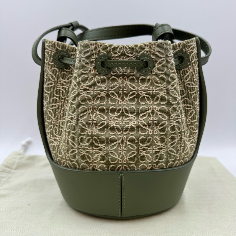 羅意威/Loewe 帆布拼皮Balloon水桶包綠色 底長18cm-3