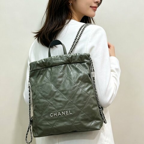 CHANEL 墨綠色銀扣22bag垃圾袋手提後背包 35*39*8 98新配件塵袋
