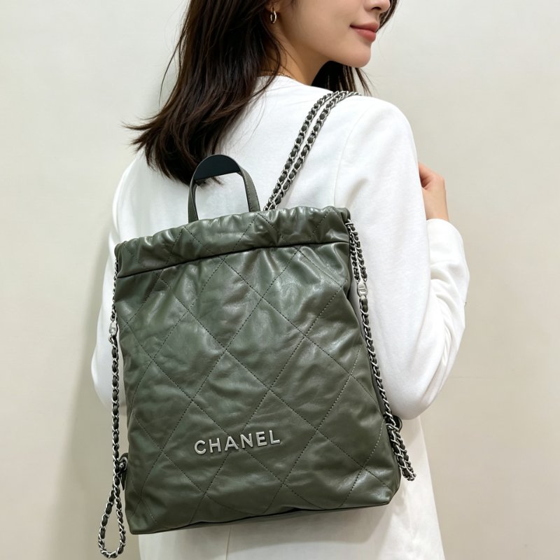CHANEL 墨綠色銀扣22bag垃圾袋手提後背包 35*39*8 98新配件塵袋-0