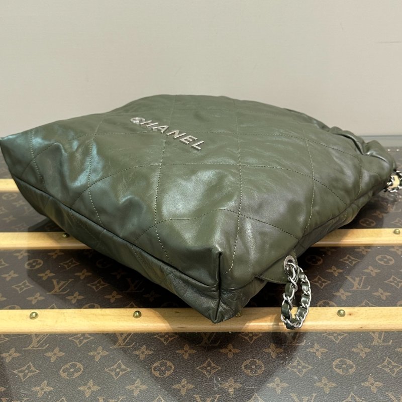 CHANEL 墨綠色銀扣22bag垃圾袋手提後背包 35*39*8 98新配件塵袋-5