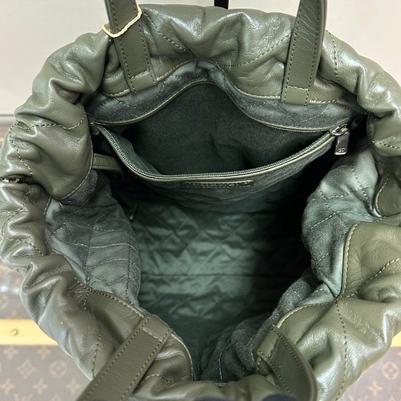 CHANEL 墨綠色銀扣22bag垃圾袋手提後背包 35*39*8 98新配件塵袋-6