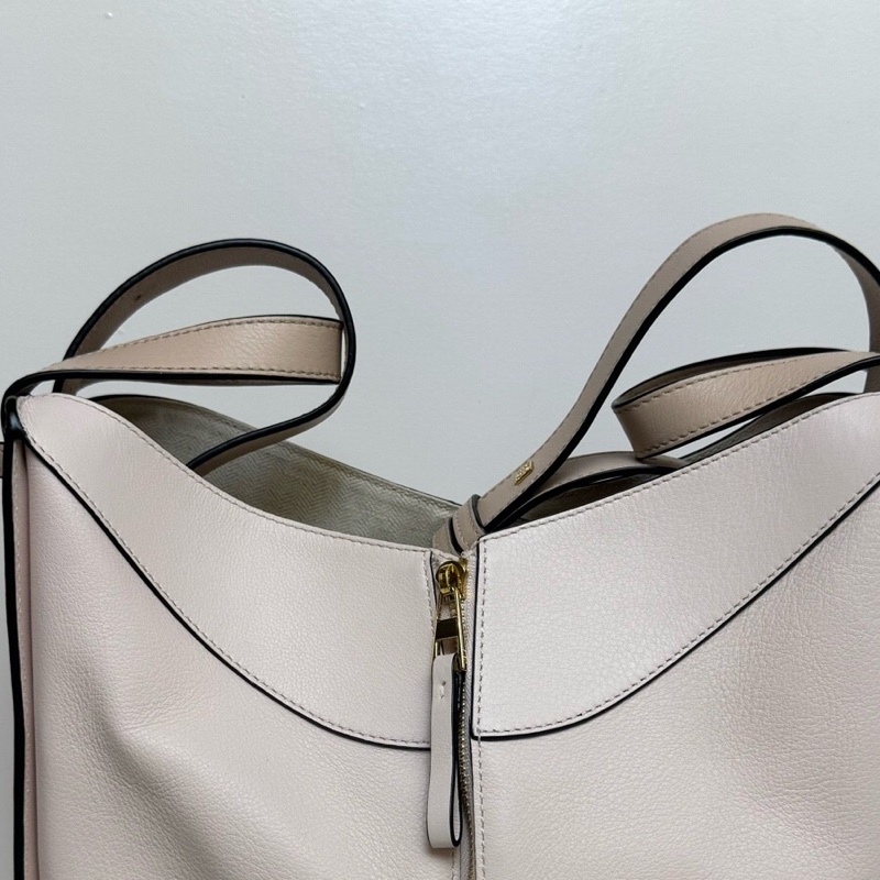 Loewe 羅意威 牛皮吊床包粉色拼色小號 底長26-8