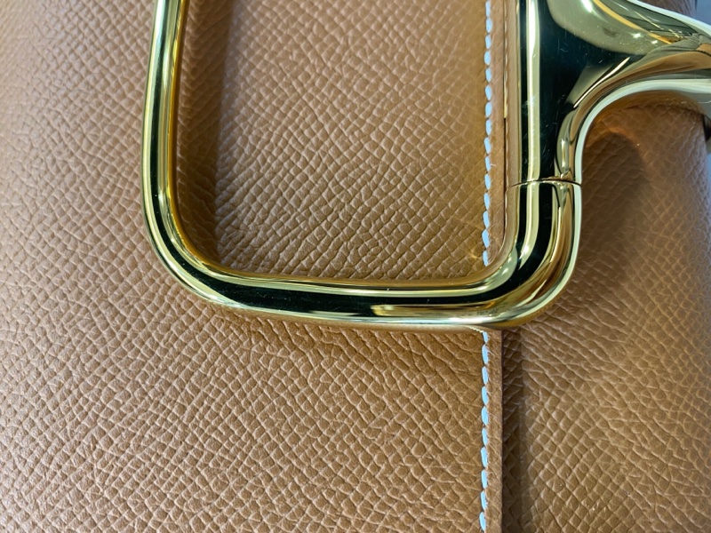 99新 HERMES 愛馬仕新款della elan斜挎包，金棕金扣，K刻Epsom牛皮-6