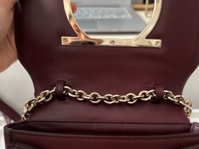 Salvatore Ferragamo 肩背包 Gancini系列-9