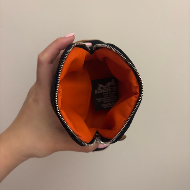 現貨商品 全新商品 台灣購證 Hermes 經典黑色H帆布迷你化妝包-5