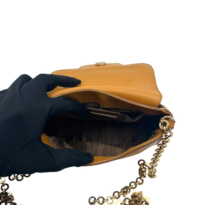 【美收精品】Ferragamo 黃色皮革肩背包C-508【隔月月中將轉賣至日本 上架期限30天】-10