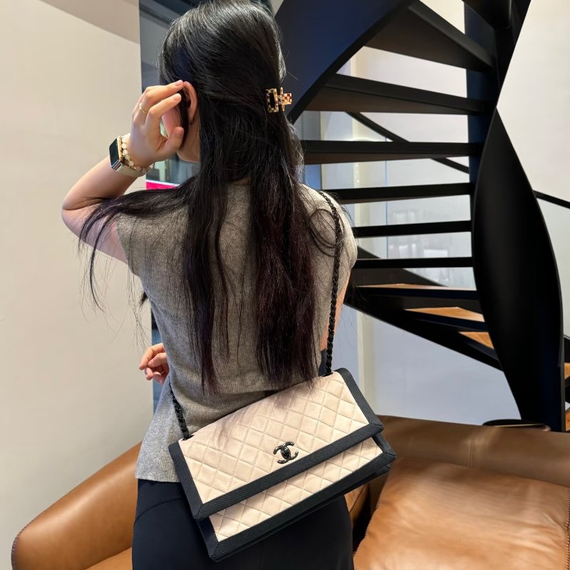 CHANEL 黑粉色肩背斜背包26.5*14*8 98新配件塵袋保卡-0