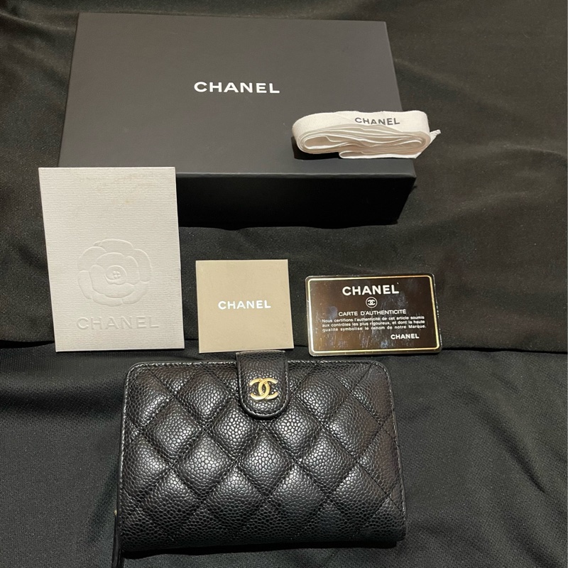 Chanel 香奈兒 19開金釦黑荔枝牛皮中夾-0