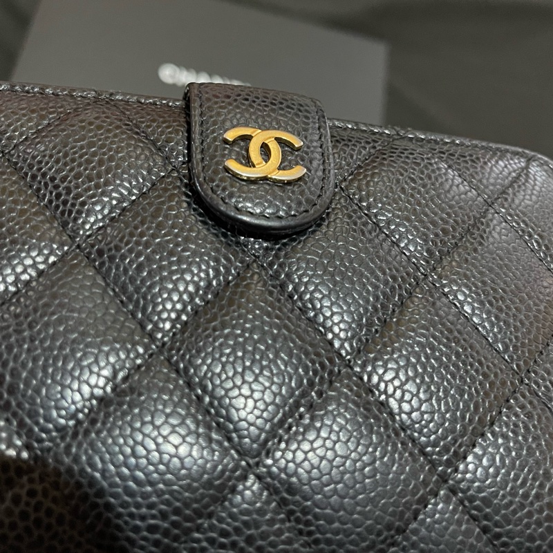 Chanel 香奈兒 19開金釦黑荔枝牛皮中夾-23