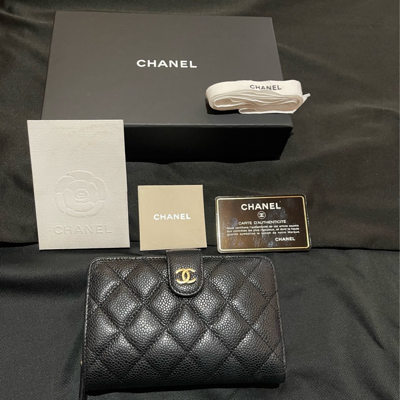 Chanel 香奈兒 19開金釦黑荔枝牛皮中夾-31