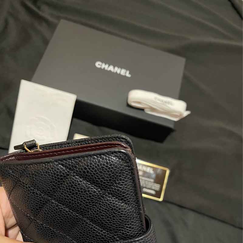 Chanel 香奈兒 19開金釦黑荔枝牛皮中夾-48