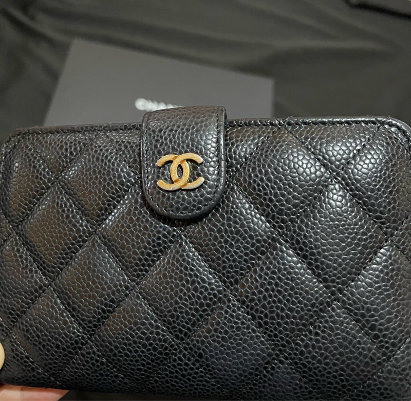 Chanel 香奈兒 19開金釦黑荔枝牛皮中夾-53