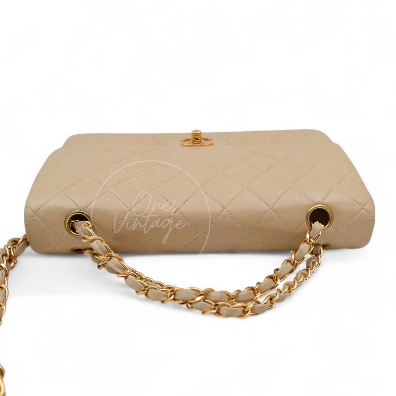 中古 Chanel 香奈兒 CF25 中型 經典 米白色 金色五金 小羊皮 口蓋包-3