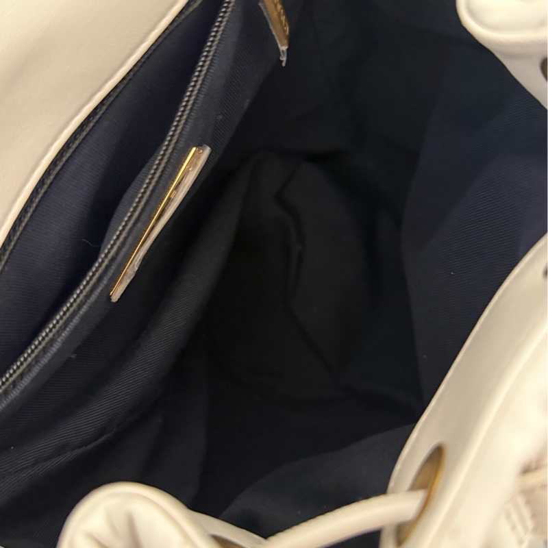 Chanel香奈兒 24C 19bag雙肩包 白色小羊皮,芯片款,金扣 肩帶可調節-8