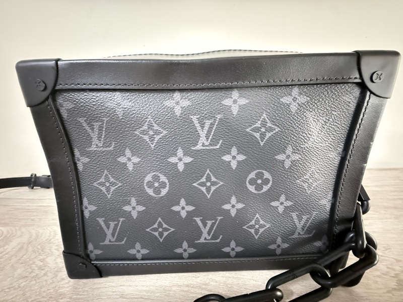 LV Louis Vuitton Soft Trunk Eclipse 黑灰老花斜背包✨👍-0