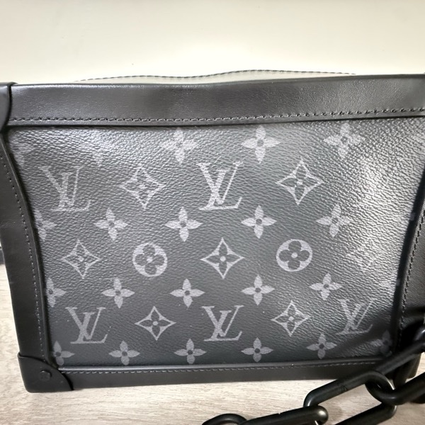 LV Louis Vuitton Soft Trunk Eclipse 黑灰老花斜背包✨👍-7