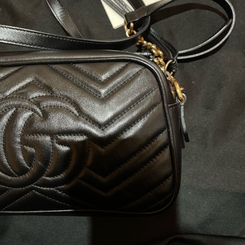 Gucci MARMONT馬夢系列金釦黑相機包-12